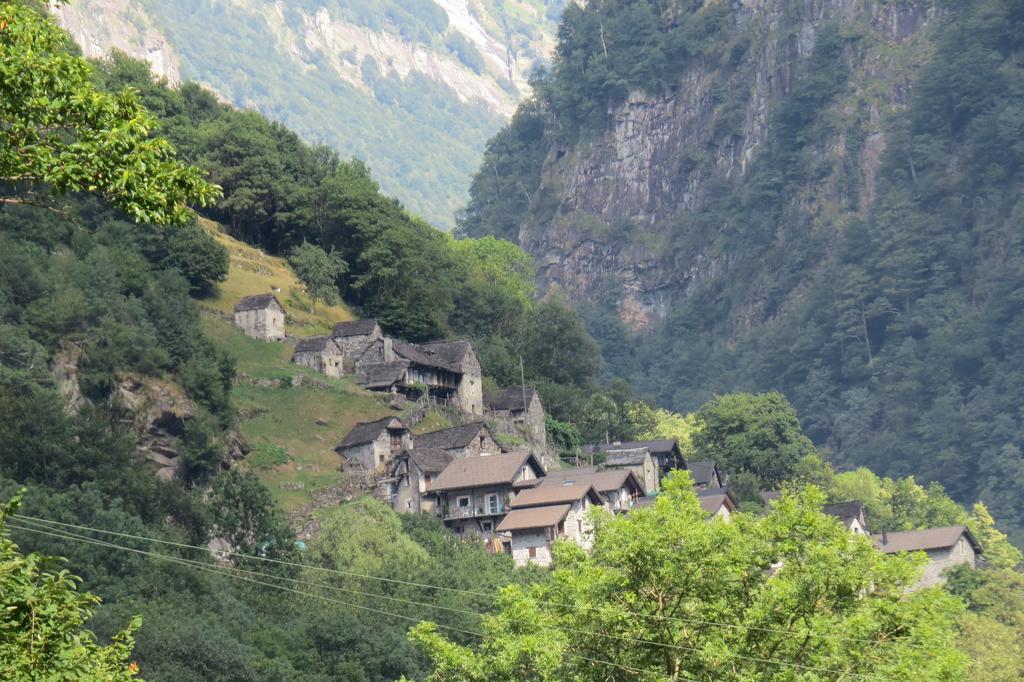 Hotel Pizzo Vogorno Екстериор снимка